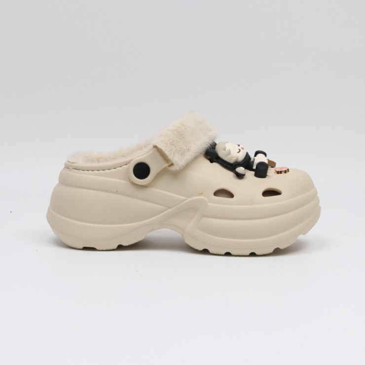 2025-11-12-10-18-04-231