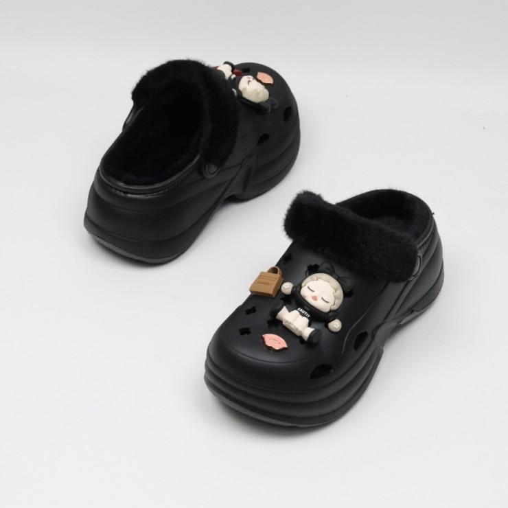 2025-11-12-10-18-46-484