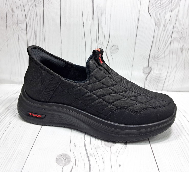 2025-11-12-11-19-25-240