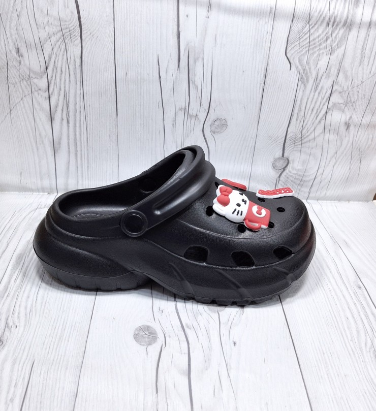 2026-02-23-13-33-37-932